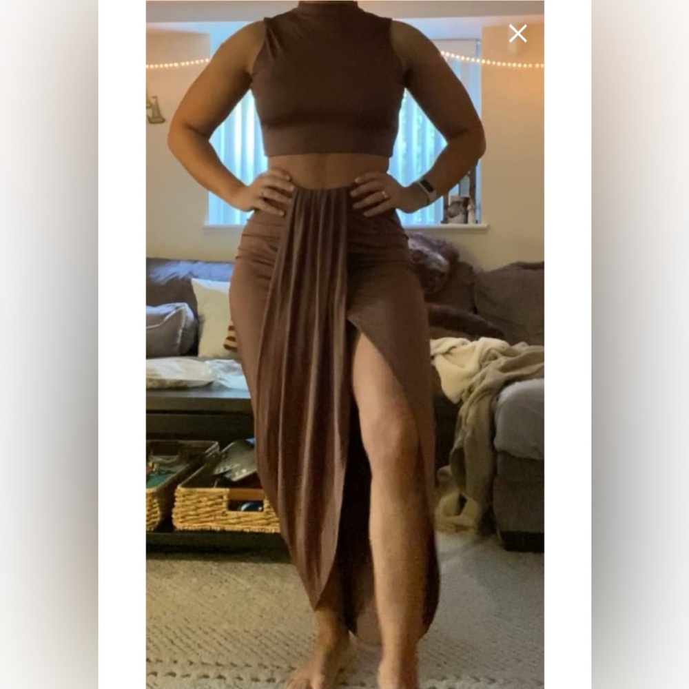 NWT Women’s XL Brown 2 Piece Outfit - Picture 4 of 4